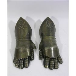 Underworld Death Dealer Hand Armor Movie Props
