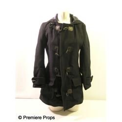 LOL Emily (Ashley Hinshaw) Movie Costumes