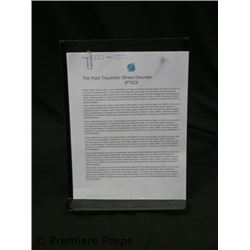 Passengers Claire's (Anne Hathaway) Article Movie Props