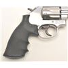 Image 5 : Smith & Wesson 617-6, .22 LR, #DCR4853. 4"  underlug barrel, 10-shot cylinder, stainless  finish, S&