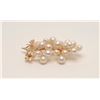 Image 1 : Vintage pearl broach in 14K with two fine  diamonds circa 1950’s. Superb pearls possibly  natural. E