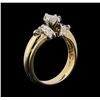 Image 4 : 14KT Two Tone Gold 0.76ctw Diamond Ring