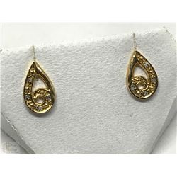 #16-18K GOLD DIAMOND EARRINGS