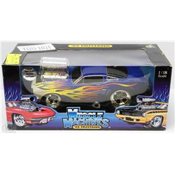 MUSCLE MACHINES 66 MUSTANG 1:18 SCALE