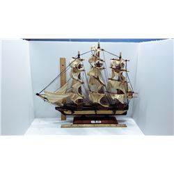SCALE MODEL WOODEN CUTTY SARK