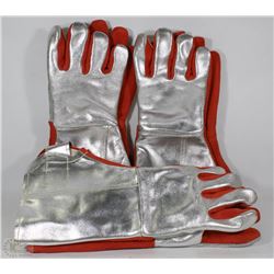 3 PAIRS OF HEAVY DUTY WELDING GLOVES