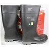 Image 1 : DUNLOP CSA APPROVED WORK BOOTS SIZE US 7