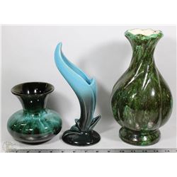 COLLECTION OF POTTERY - 2 BLUE MOUNTAIN & 1 VASE