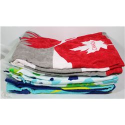 FLAT W/3 NEW BEACH TOWELS