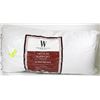 Image 1 : WAMSUTTA MEDIUM SUPPORT KING PILLOW 100% COTTON