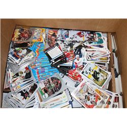 LOT OF 3000+ ASSORTED HOCKEY, BASEBALL, &