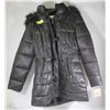 Image 1 : NEW LIZ CLAIBORNE SIZE LARGE WINTER JACKET