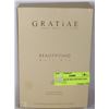 Image 1 : NEW GRATIAE BEAUTIFYING NAIL KIT