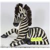 Image 1 : HAND CARVED WOOD ZEBRA