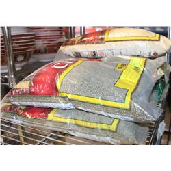 LOT OF TWO 5KG BAGS OF CLIC MOONG BEANS