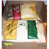 Image 1 : BOX WITH 4 BAGS OF ASSORTED CORN MEAL