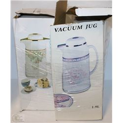 LOT OF THREE 1.9L VACUUM JUGS