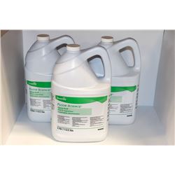 LOT WITH THREE 3.78L JUGS OF SPRAY POLISH