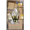 Image 1 : BOX OF MISC HYDRAULIC PARTS
