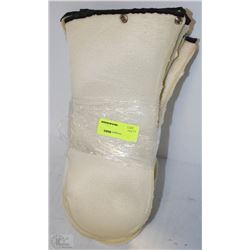 3 PAIR OF GLOVE INSERTS