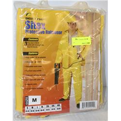 ONGUARD SIZE M 3PC RAINSUIT, JACKET, HOOD AND