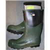 Image 1 : PAIR OF VIKING STEELTOE RUBBER BOOTS SIZE 15