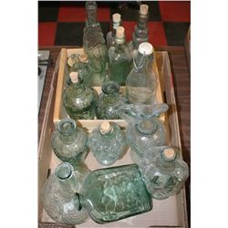 LOT OF ASSORTED VINTAGE DECORATIVE BOTTLES