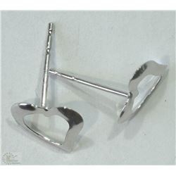 #18-14KT WHITE GOLD HEART SHAPE EARRINGS