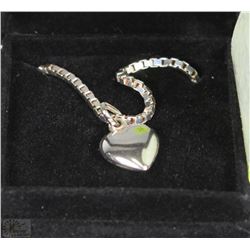 NEW STERLING SILVER BOXED CHAIN WITH HEART PENDANT