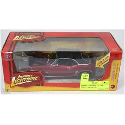JOHNNY LIGHTNING 1:24 1969 CHEVY CAMARO Z28