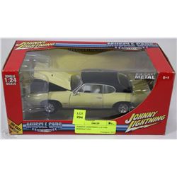 JOHNNY LIGHTNING 1:24 1968 PONTIAC GTO