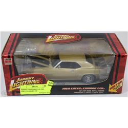 JOHNNY LIGHTNING 1:24 1969 CHEVY CAMARO Z28