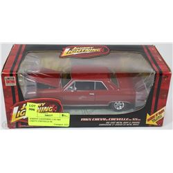 JOHNNY LIGHTNING 1:24 1965 CHEVY CHEVELLE SS