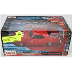 MAISTO 1:24 PRO RODZ  1969 PONTIAC FIREBIRD