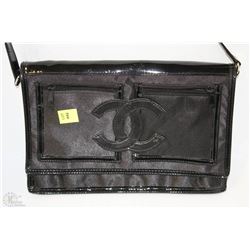 REPLICA CHANEL BLACK PURSE
