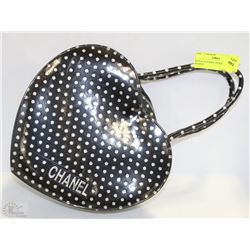 REPLICA CHANEL PURSE - HEART SHAPED