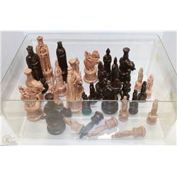 COMPLETE SET OF VINTAGE HANDMADE PORCLAIN