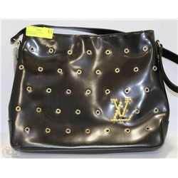 REPLICA  LOUIS VUITTON SHOULDER BAG