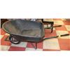 Image 1 : WHEELBARROW
