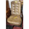 Image 1 : NEW STUDDED LEATHER OFFICE CHAIR WITH TAG ATTACHED