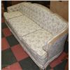 Image 1 : FLORAL SOFA FULL SIZE