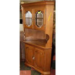 CORNER CABINET