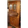 Image 1 : CORNER CABINET