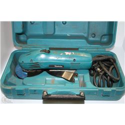 MAKITA SIDE GRINDER WITH DISCS