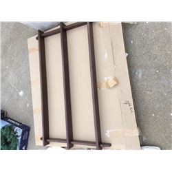 2 COLLECTIBLE PLATE RAILS