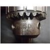 Image 5 : Jacobs No. 30 Drill Chuck, #1 Morse Taper Shank, 0-5/16"