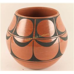 Santa Domingo Polychrome Olla