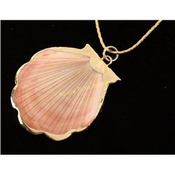 Seashell Pendant & Chain