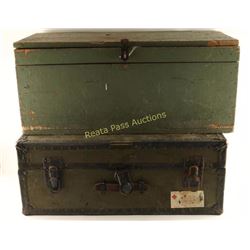 Lot of 2 Trunks