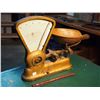 Image 1 : Dayton Antique Scale